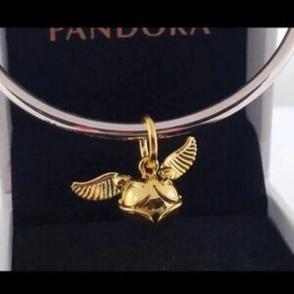 Pandora Gold Winged Heart Charm - Picture 5 of 5